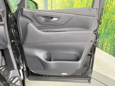 صورة 46 لـ 2023 Toyota VELLFIRE
