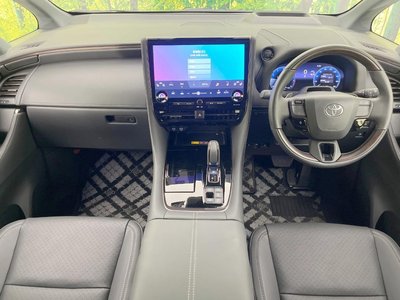 صورة 2 لـ 2023 Toyota VELLFIRE