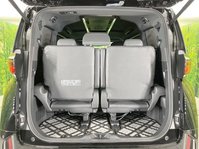 صورة 11 لـ 2023 Toyota VELLFIRE