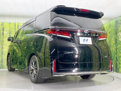 صورة 38 لـ 2023 Toyota VELLFIRE