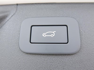 2024 LAND Rover DISCOVERY SPORT photo 12