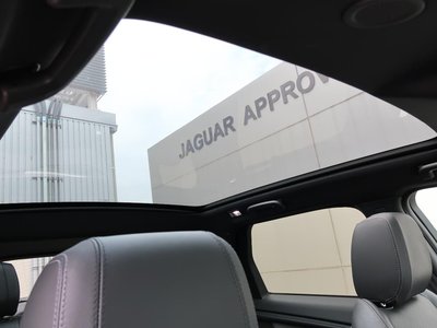 2024 LAND Rover DISCOVERY SPORT photo 4