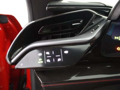 صورة 35 لـ 2021 Ferrari SF90 STRADALE