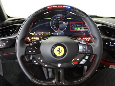 صورة 34 لـ 2021 Ferrari SF90 STRADALE