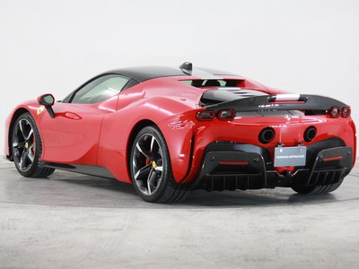 صورة 7 لـ 2021 Ferrari SF90 STRADALE