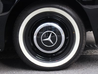 صورة 35 لـ 1987 Mercedes-BENZ 190