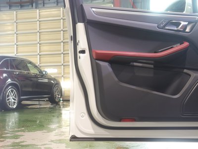 2018 Porsche MACAN 缩略图 79