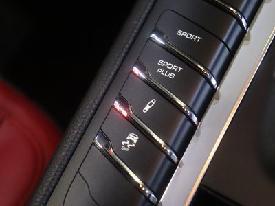 2018 Porsche MACAN 缩略图 34