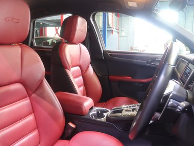 2018 Porsche MACAN 缩略图 60