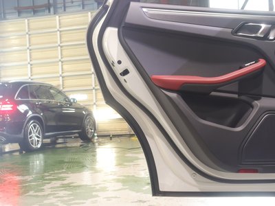 2018 Porsche MACAN 缩略图 78