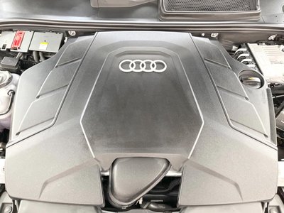 2022 AUDI Q8 thumbnail 22