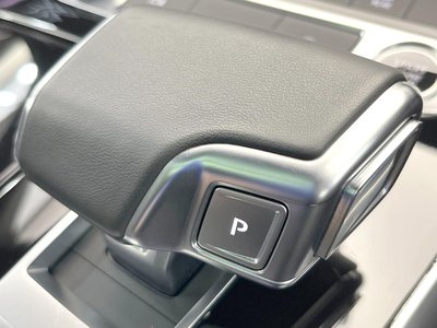 2022 AUDI Q8 photo 14