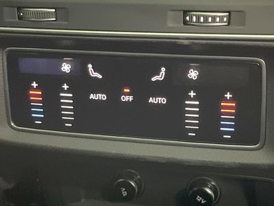 2022 AUDI Q8 thumbnail 35