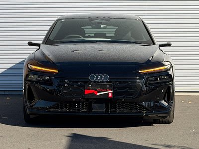 صورة 5 لـ 2025 AUDI A6 AVANT E-TRON