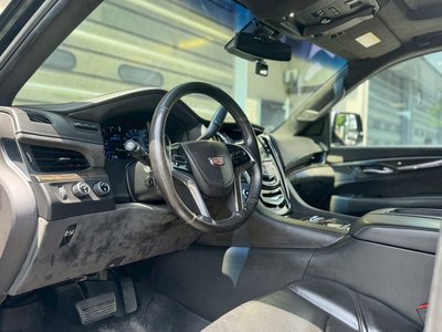 صورة مصغرة 6 لـ 2016 Cadillac ESCALADE
