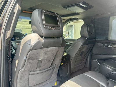 صورة مصغرة 36 لـ 2016 Cadillac ESCALADE