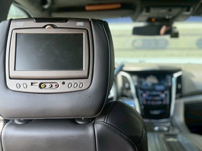 صورة مصغرة 38 لـ 2016 Cadillac ESCALADE