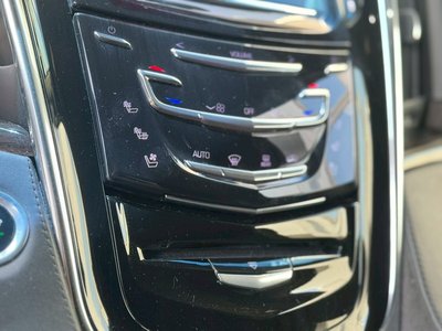 صورة مصغرة 49 لـ 2016 Cadillac ESCALADE