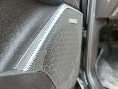 صورة مصغرة 44 لـ 2016 Cadillac ESCALADE