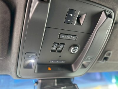 صورة مصغرة 55 لـ 2016 Cadillac ESCALADE