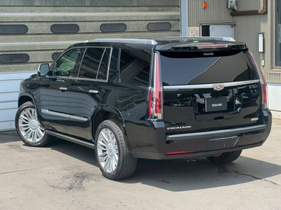 صورة مصغرة 30 لـ 2016 Cadillac ESCALADE