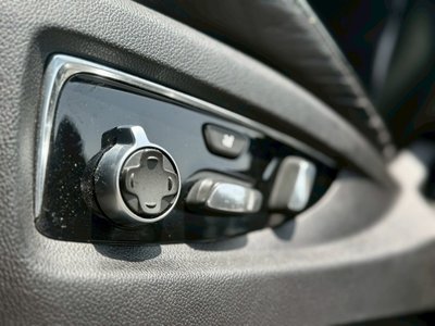 صورة مصغرة 45 لـ 2016 Cadillac ESCALADE