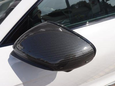 2024 Porsche TAYCAN photo 12