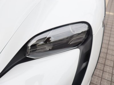 2024 Porsche TAYCAN photo 9
