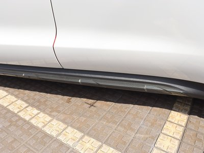 2024 Porsche TAYCAN photo 10
