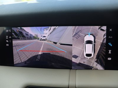 2024 Porsche TAYCAN thumbnail 39