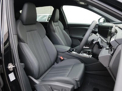 صورة 26 لـ 2025 AUDI Q6 E-TRON