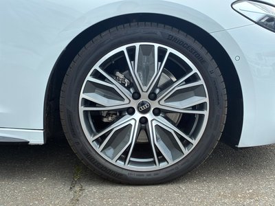 2025 AUDI A5 AVANT photo 9