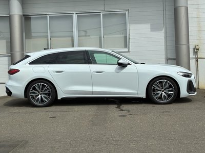 2025 AUDI A5 AVANT photo 6