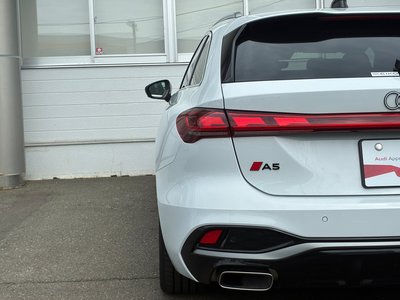 2025 AUDI A5 AVANT photo 12