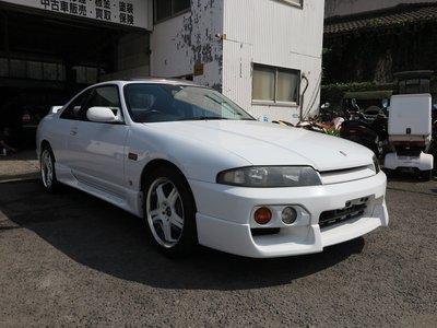 صورة 3 لـ 1996 Nissan SKYLINE COUPE