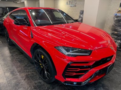 2019 Lamborghini URUS photo 5