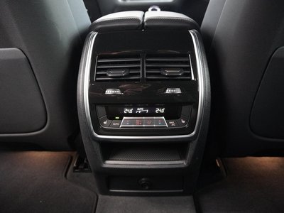 2023 BMW X5 thumbnail 59
