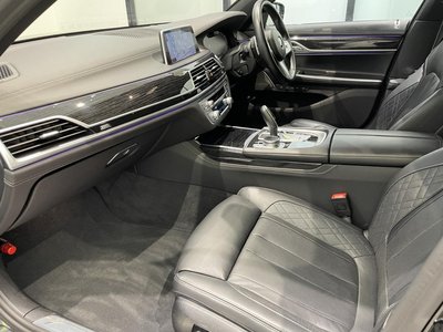 2020 BMW 7 SERIES photo 16