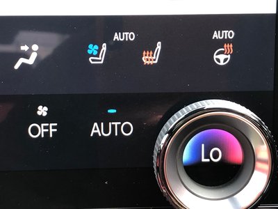 2023 Lexus NX — миниатюра 21