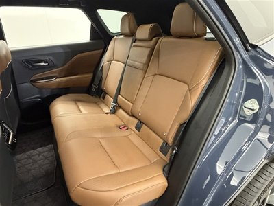 صورة 27 لـ 2025 Toyota CROWN ESTATE