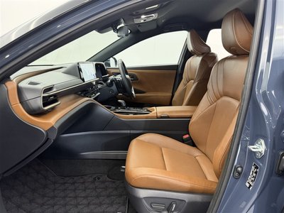 صورة 23 لـ 2025 Toyota CROWN ESTATE