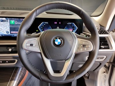 2023 BMW X7 thumbnail 44