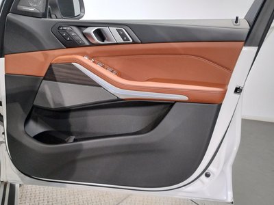 2023 BMW X7 thumbnail 50