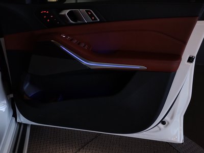2023 BMW X7 photo 16