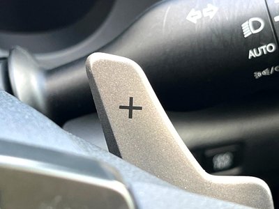 2022 Lexus IS thumbnail 48