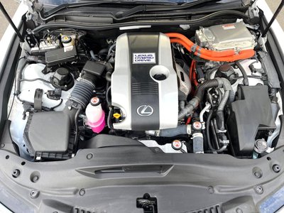 2022 Lexus IS thumbnail 22