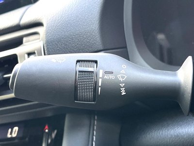 2022 Lexus IS thumbnail 46