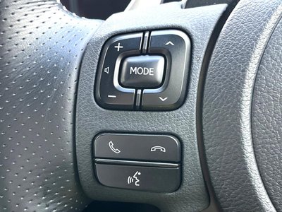 2022 Lexus IS thumbnail 45