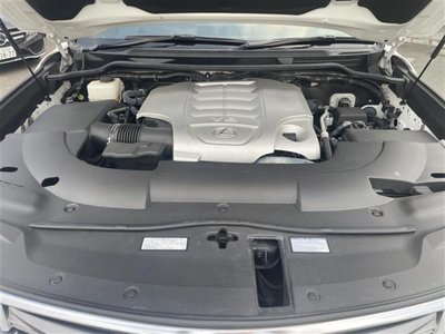 2017 Lexus LX thumbnail 44