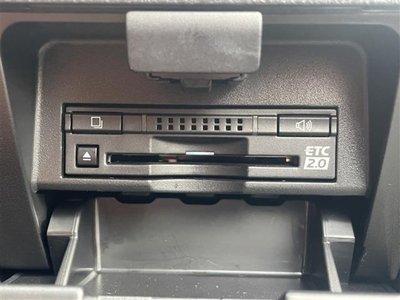 2017 Lexus LX photo 12